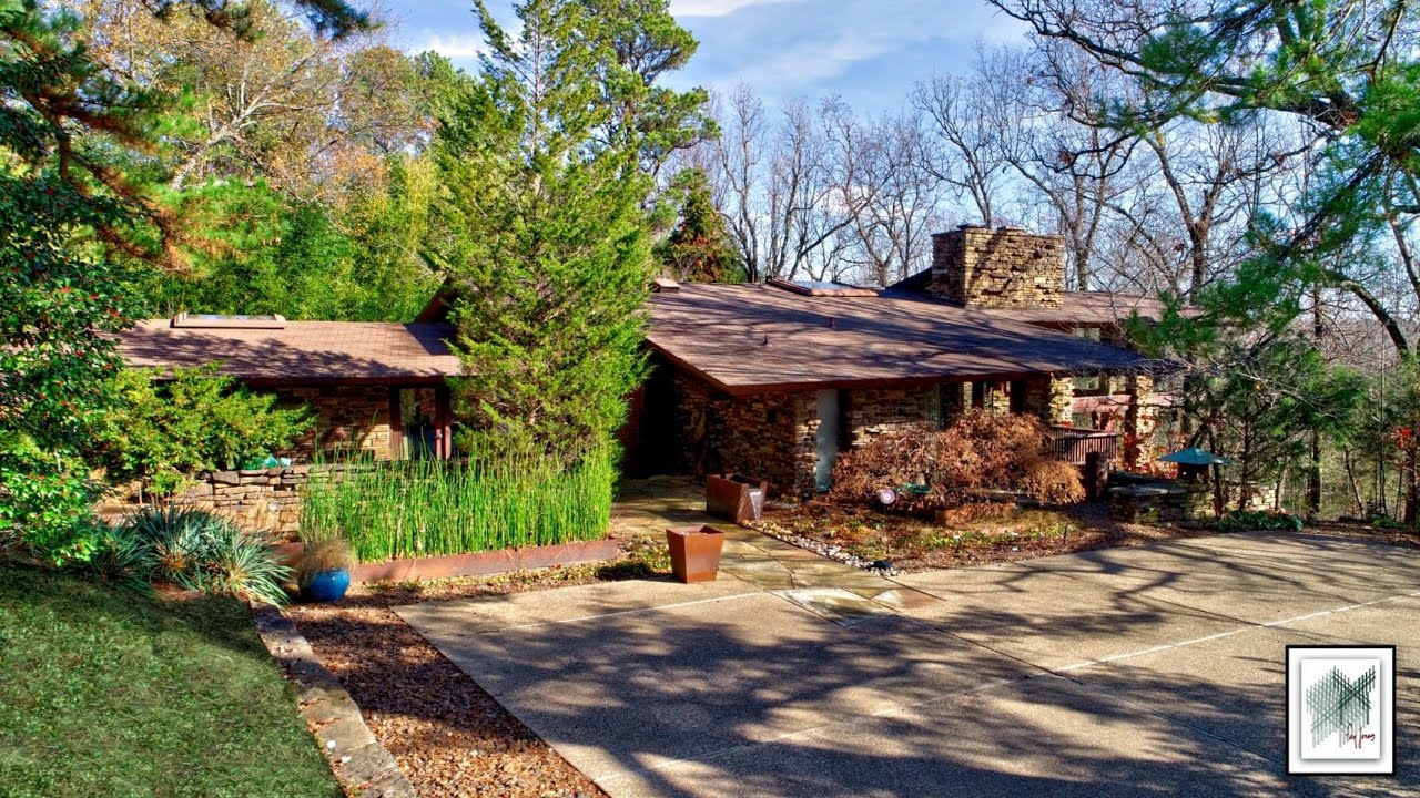 1724 ROCKWOOD TRAL Fayetteville Arkansas 72701