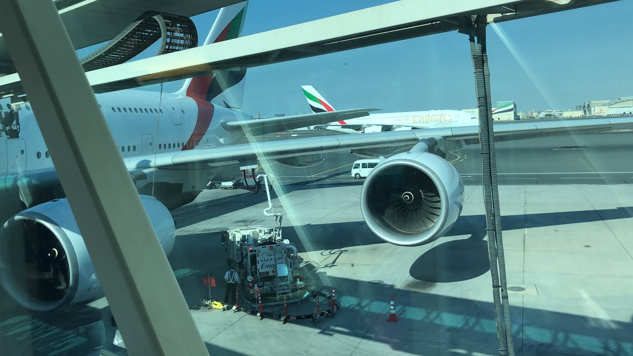 Emirates’ A380 Pushback and takeoff from Dubai Airport