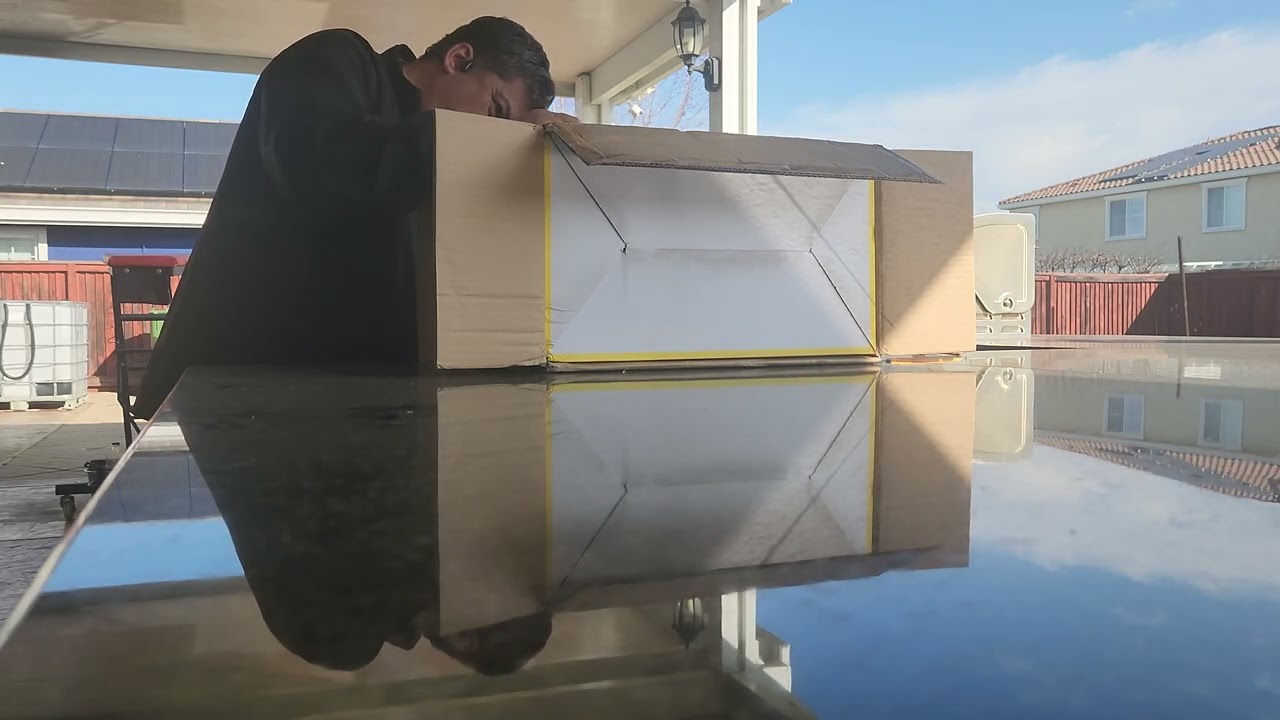 Unpacking Gladius Mini damaged packaging