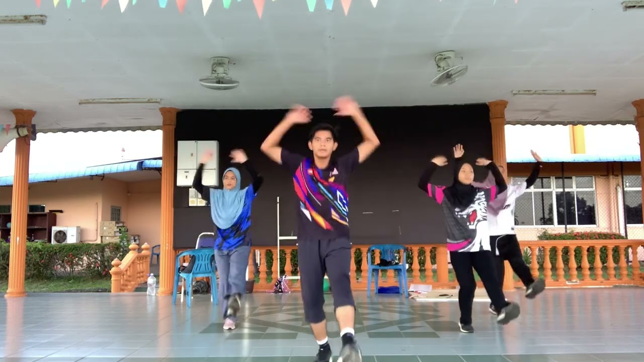 Magic in the Air (senamrobik mudah)