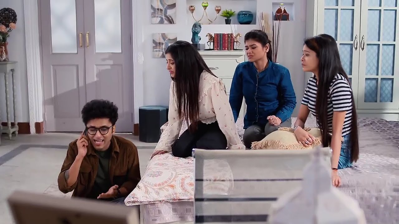 Mithijhora - রাইয়ের অসুস্থতায় পাশে নেই স্রোত !