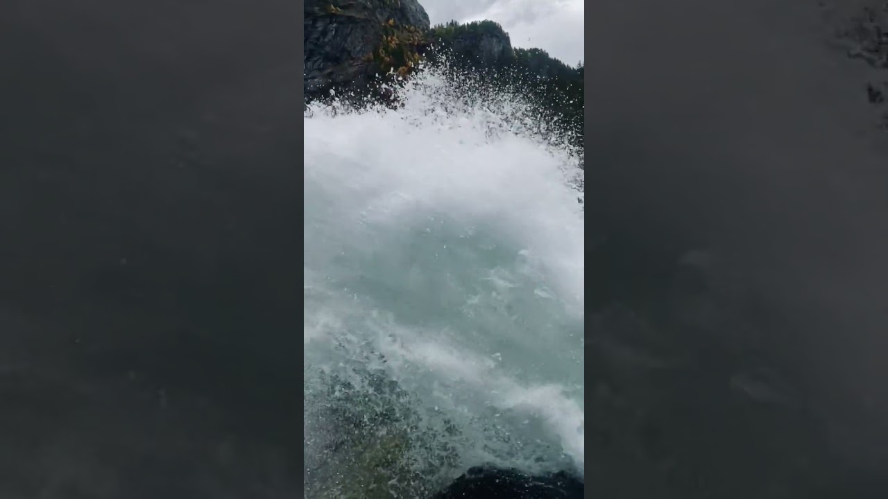 The Geyser #waterfall #river #adventure #life #travel #2022 #estastonne #shorts #exploration