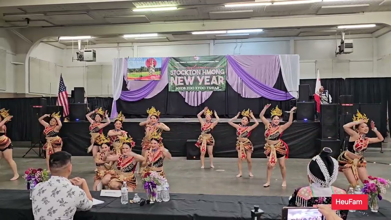 Viv Ncaus Koom Siab | Senior Dance Comp Rd.1 |Stockton Hmong New Year 2024-2025