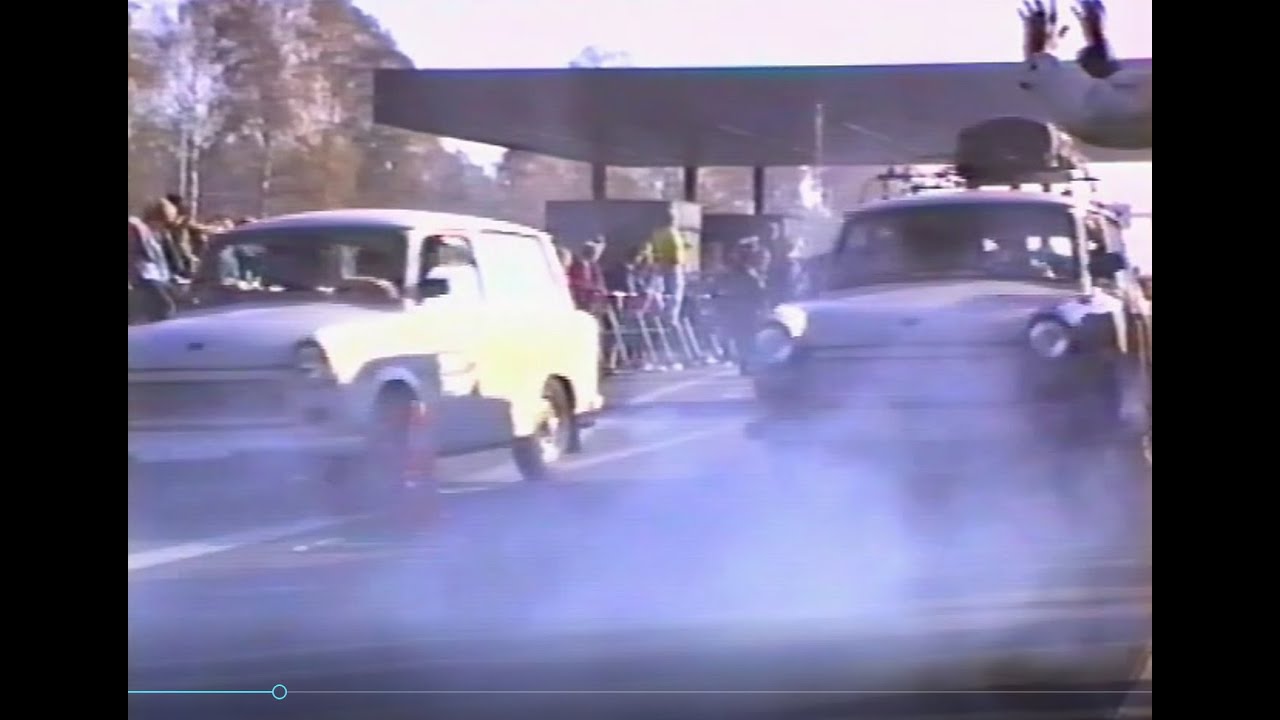 30 Jahre Mauerfall 9.11.89 - Grenzöffnung - Impressionen am Grenzübergang  Helmstedt / Marienborn