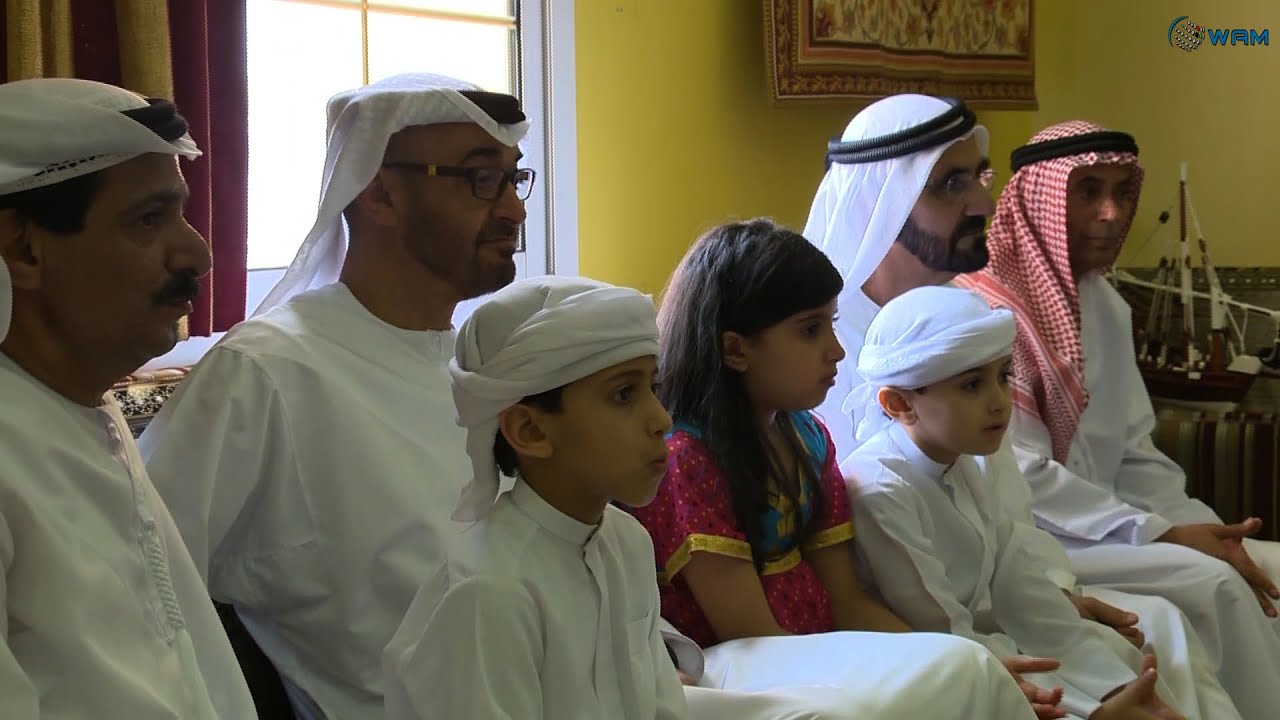 محمد بن راشد ومحمد بن زايد يزوران منزل فقيد الوطن الشهيد سيف الفلاسي.