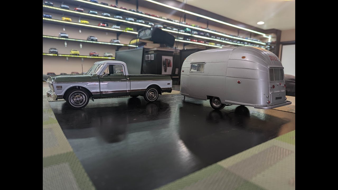 1:18 #Diecast #Review #Unboxing #Chevy C10 Fleetside by Highway 61 & Airstream trailer by MotorCity