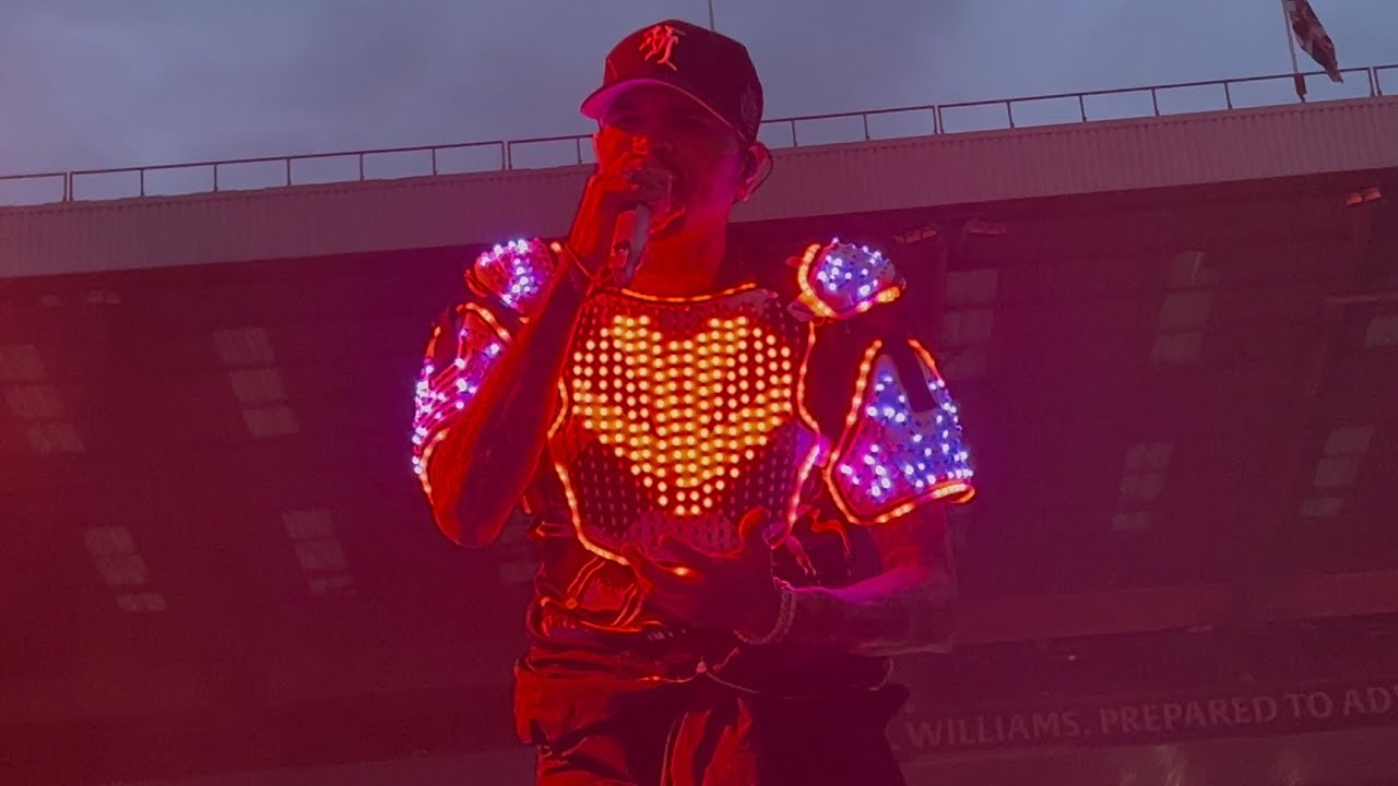 Chris Brown - Privacy (Live Birmingham 2025)