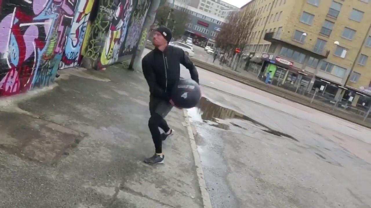 Strength & Conditioning 003 Urban Street Workout w/ Matthew Griffiths