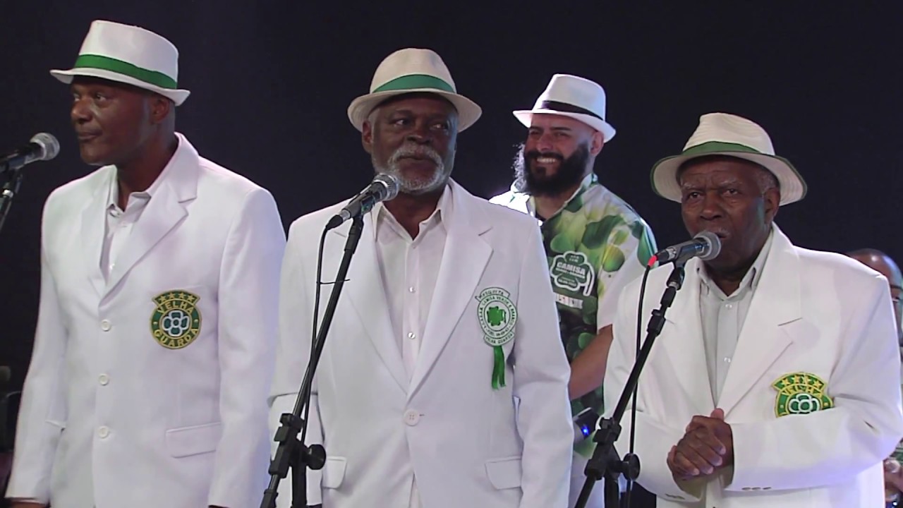 VELHA GUARDA MUSICAL DO CAMISA VERDE E BRANCO - HINO DO CAMISA