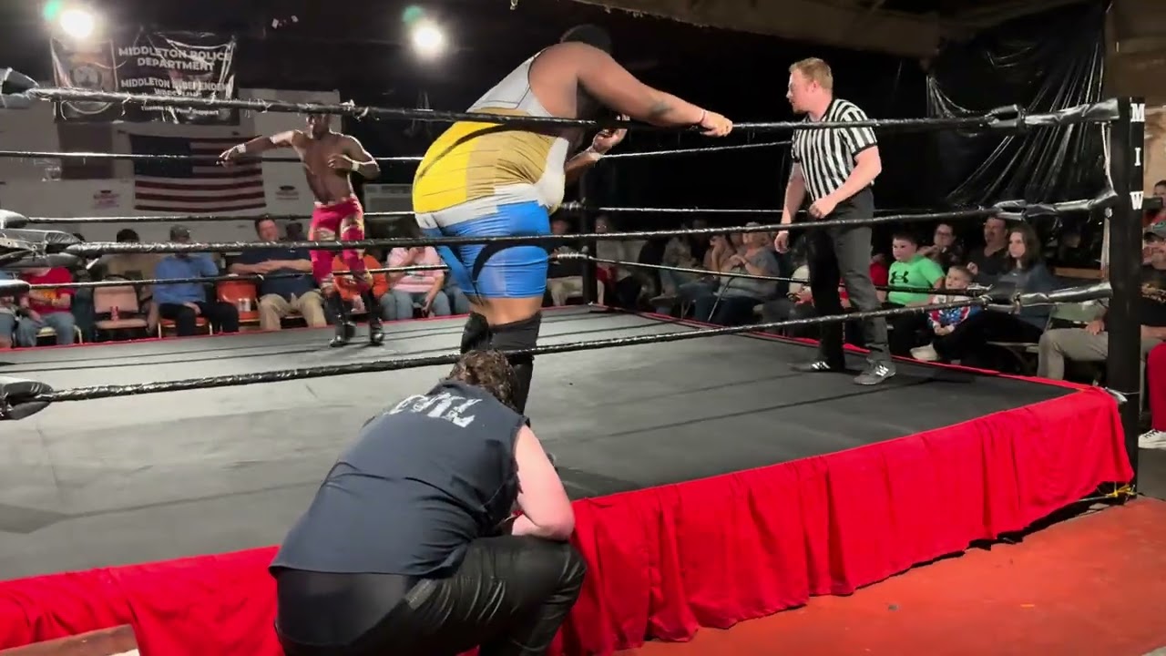 November 21, 2025 MIW Wrestling/Ray Sanders vs Enrico vs Walker 13