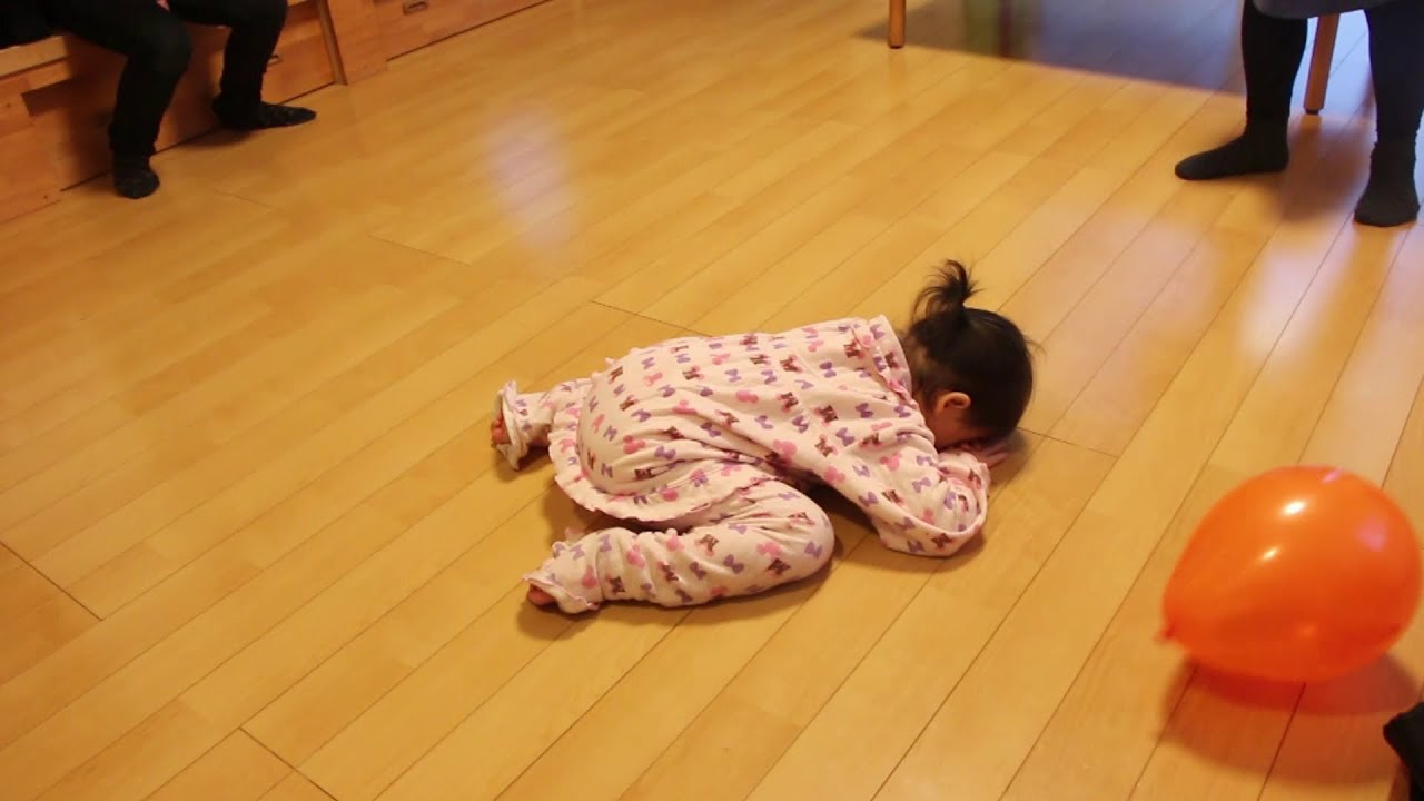 楽しく遊んでたのに突然ふてくされる玲美