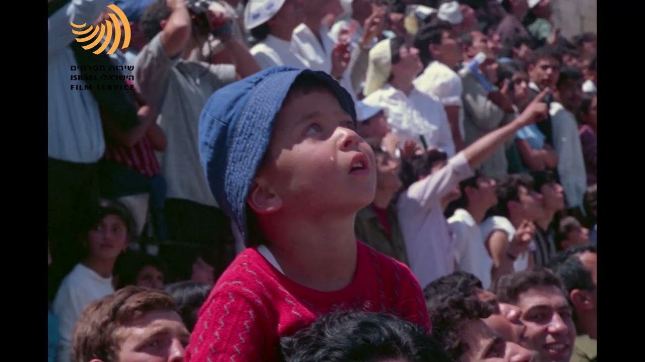 On a holiday - independence parade 1968 - 20 per state