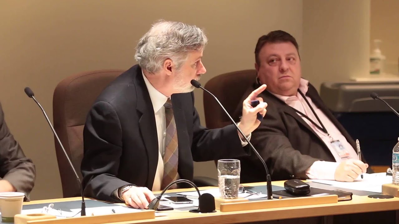 City councillors debate alcohol policy
