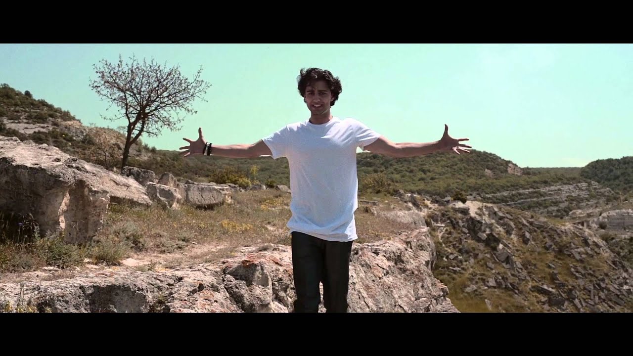 Vladimir Kozevnikov- Нас бьют мы летаем (English version) Alla Pugacheva Cover