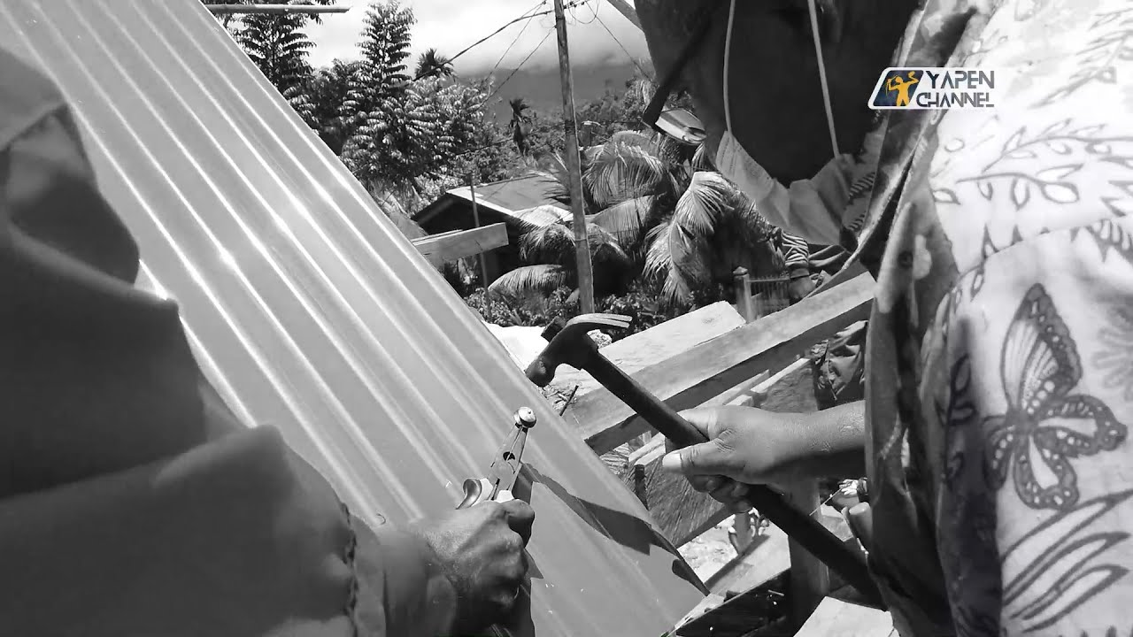 Wabup, Frans Sanadi Hadiri Ibadah Syukur Pemasangan Atap Seng Gedung Gereja Jemaat GPdI Torsina