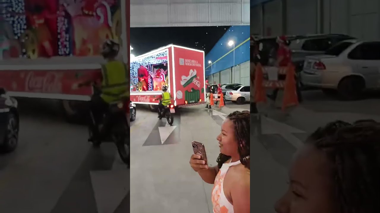 Saída caravana de Natal da Coca Cola do Assaí Valparaíso.
