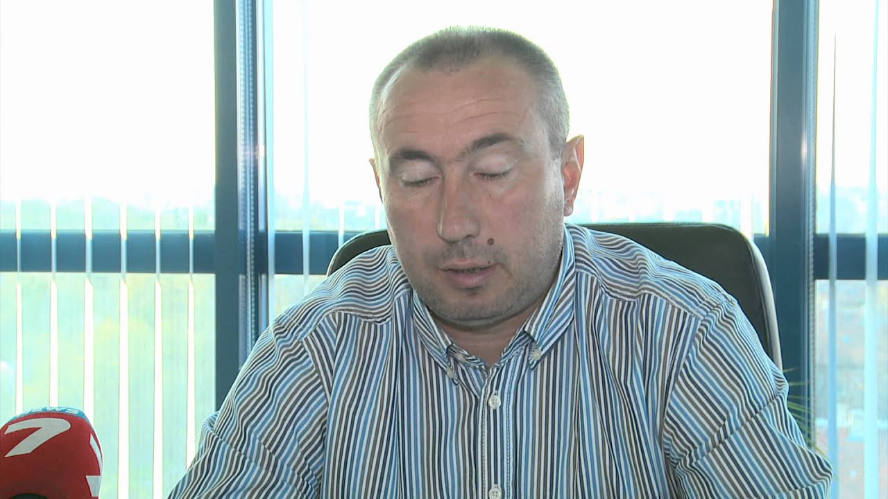 Станимир Стоилов остава в Ботев