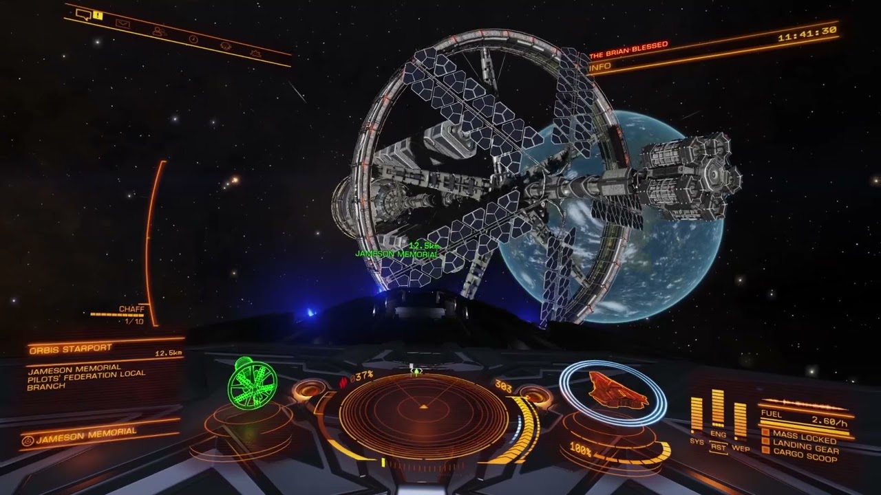 Elite (1984) and Elite: Dangerous (2014) - The docking comparison