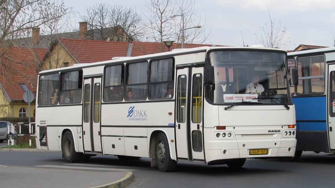Néhány busz tavasszal Berettyóújfaluban