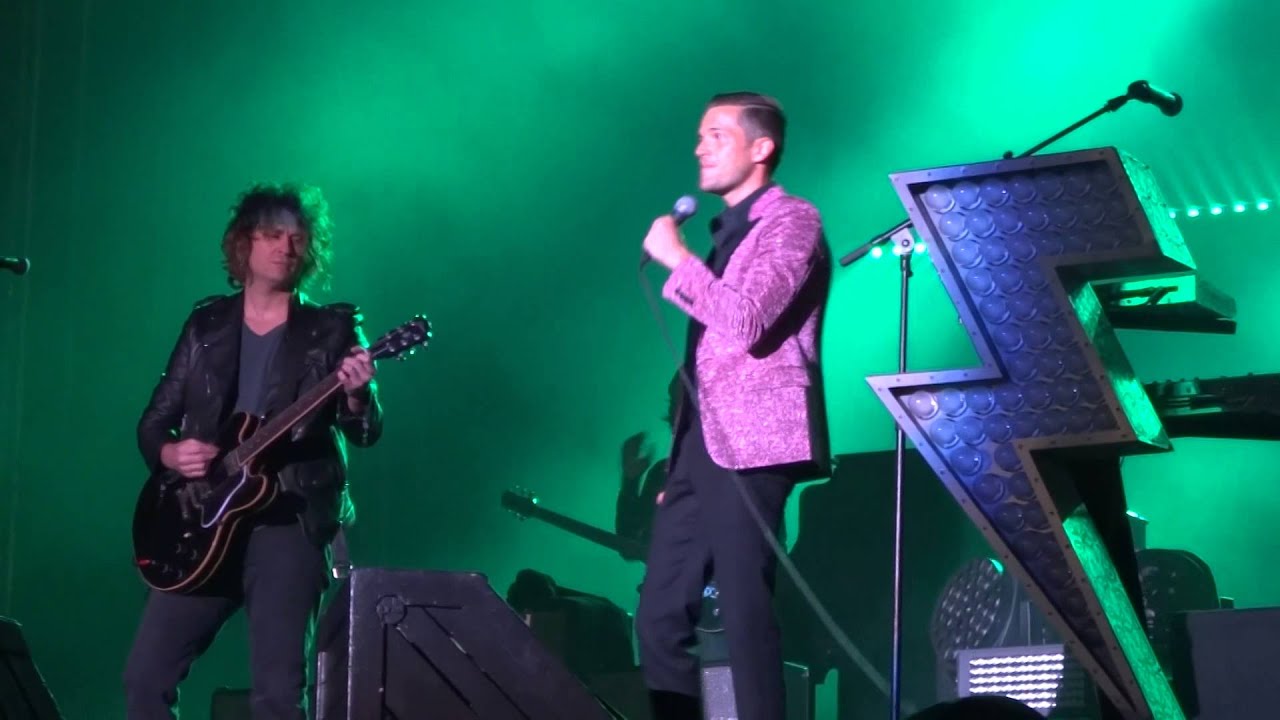THE KILLERS Brown Eyed Girl -  Belfast, Tennents Vital  21.08.2014 (Van Morrison Cover)