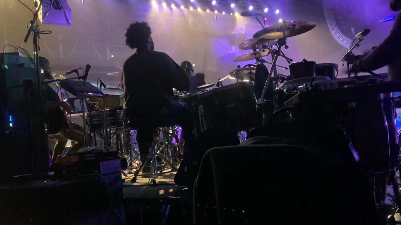 Josiah Maddox in soundcheck