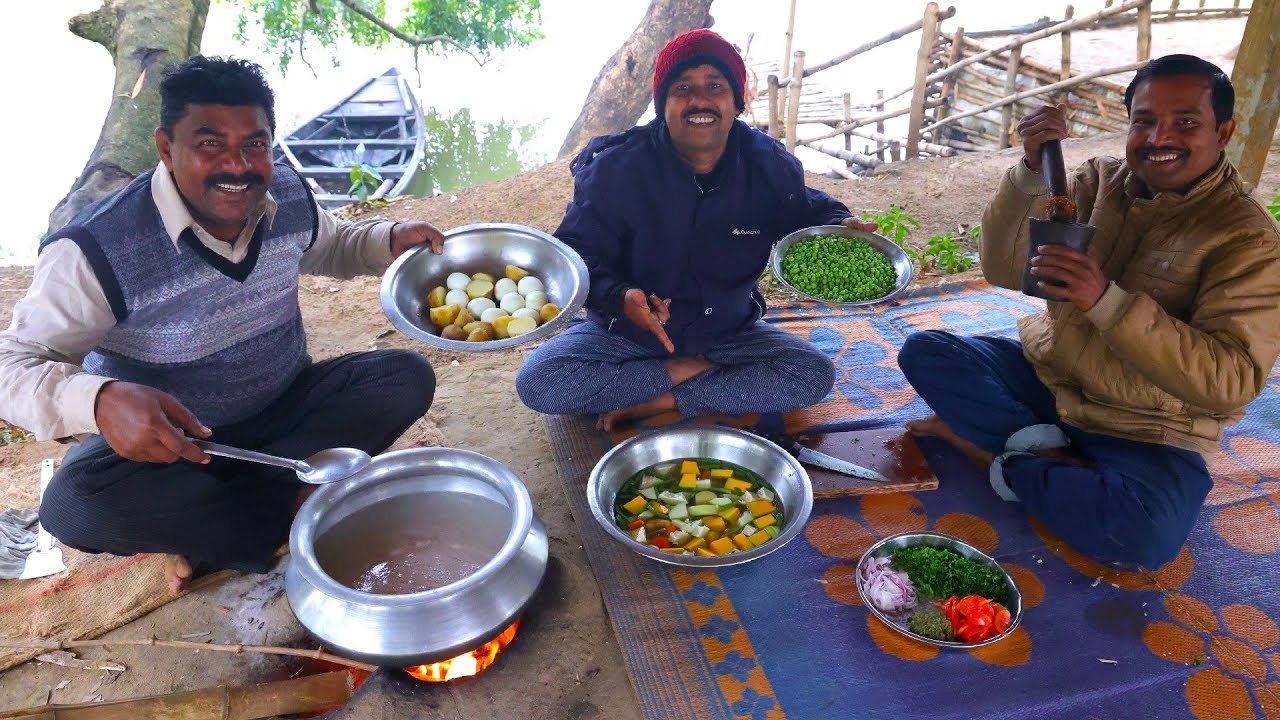 Bengali style Khichuri Egg curry cooking and eating | Winter picnic video | village cooking vlog