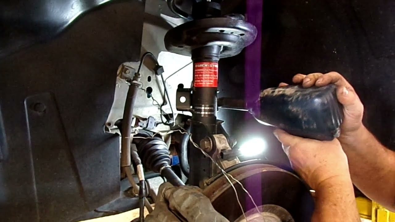 2011 CADILLAC SRX STRUT MOUNT REPLACEMENT