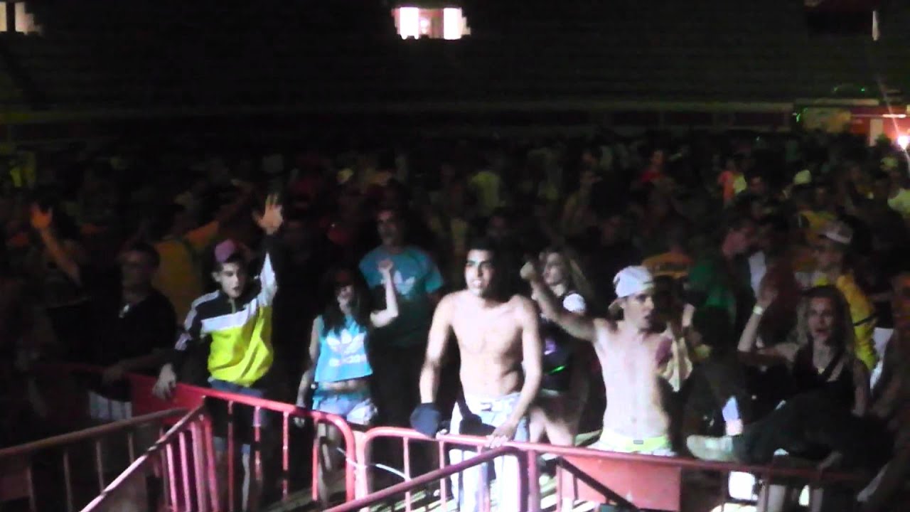 TEAR NATION FESTIVAL 2012 Plaza de Toros Lucena  ED209