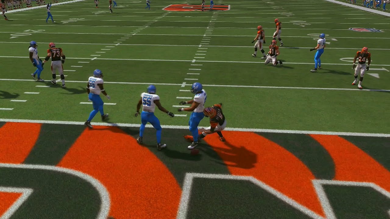 Madden NFL 17 | Blooper & Glitches Compilation
