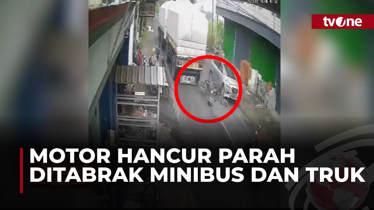 Detik-detik Pengendara Motor Tewas Terlindas Truk