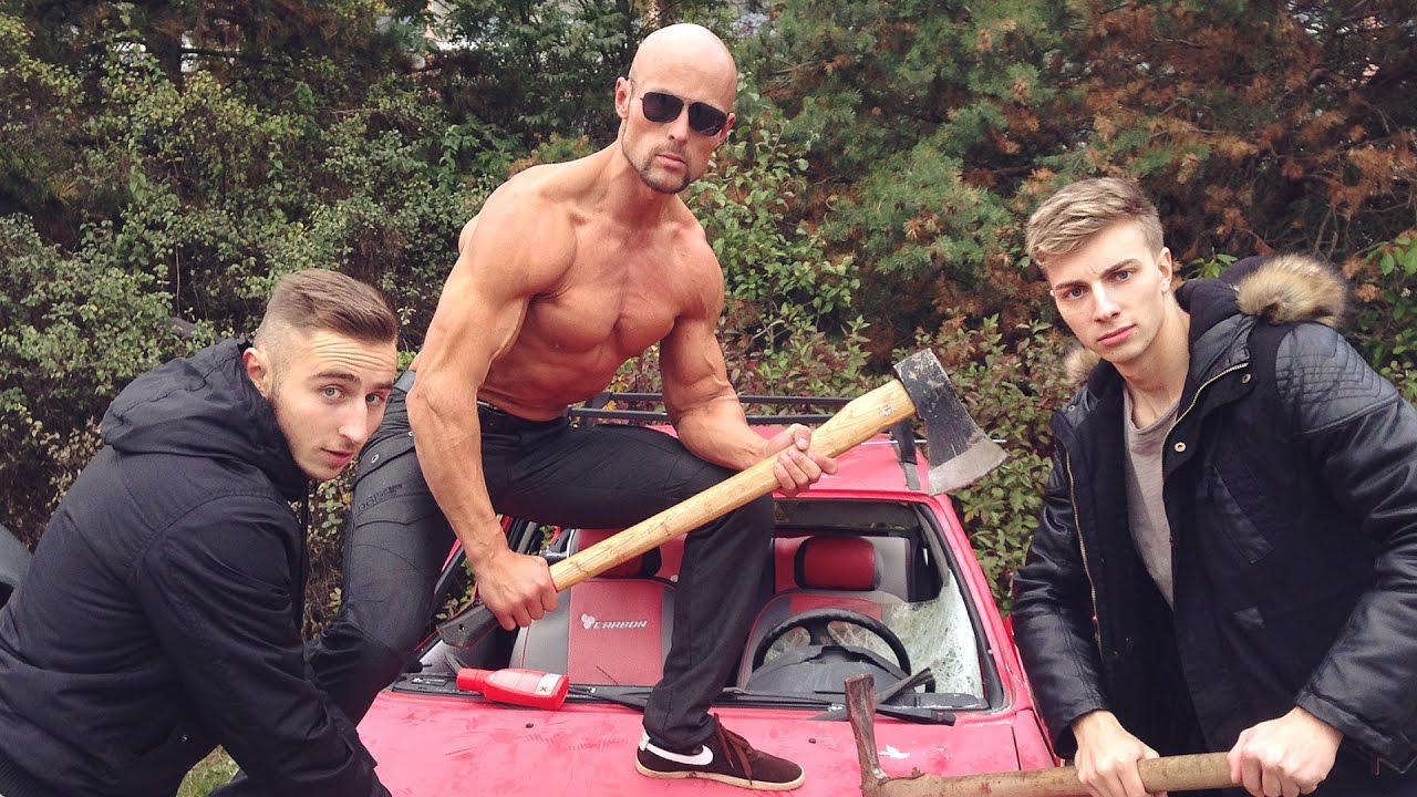 ROZML&Aacute;TILI JSME AUTO S PSYCHOPATEM! + Z&Aacute;SAH POLICIE!