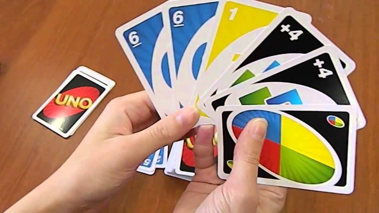 Як грати в карти Uno