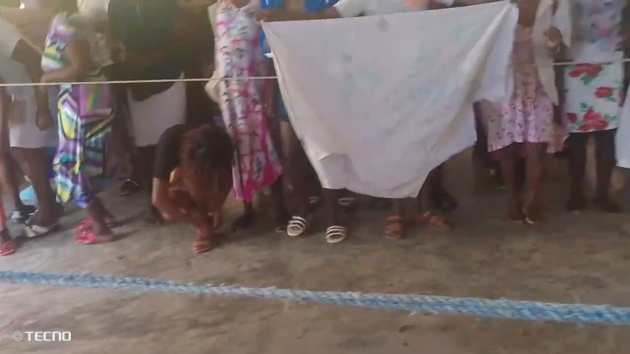 Kote moun baka inilye yo jezi vle ede nou.