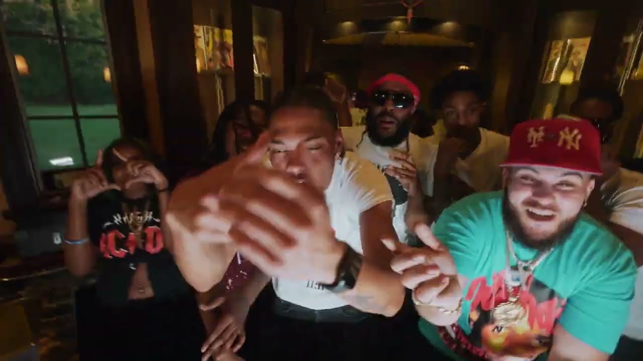 V.Ciannii x Melly Gz - Aint No Pressure (official Music Video)