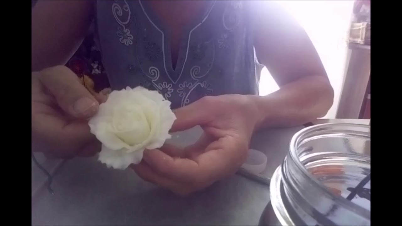 Rosa in pasta di mais
