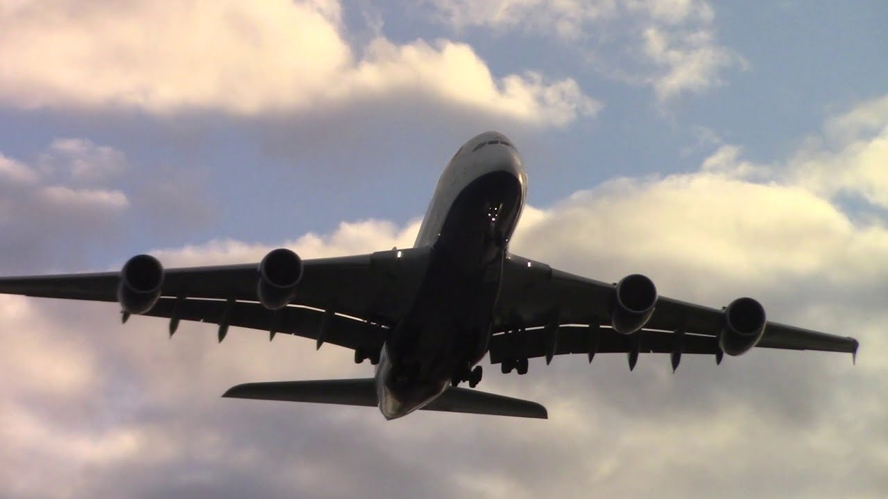 BA a380 last fly over to boston this year a340 a330 Boston Logan Airport Plane Spotting