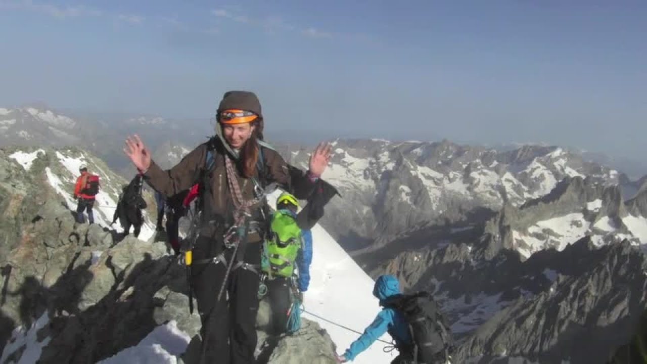 Barre Des Ecrins | Climbing a 4000m alpine peak