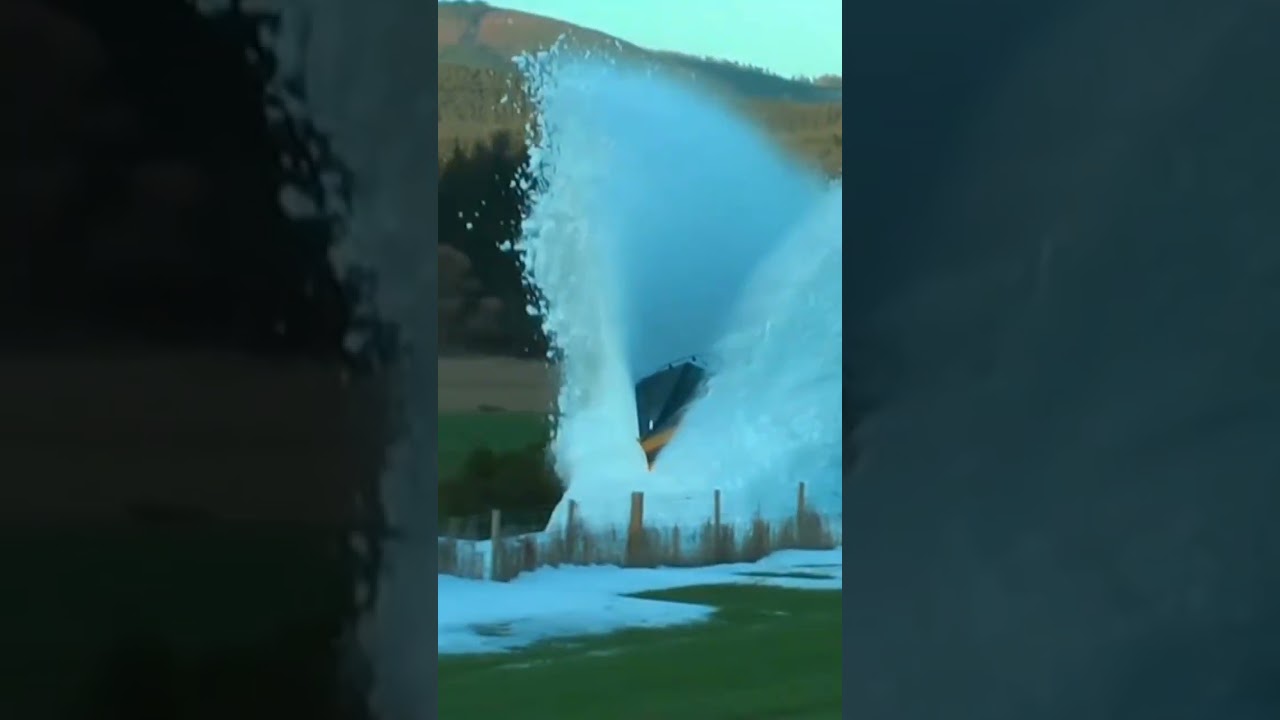 AMAZING snow plowing the railway by trains #trains #railway #rail #snow #trainspotting