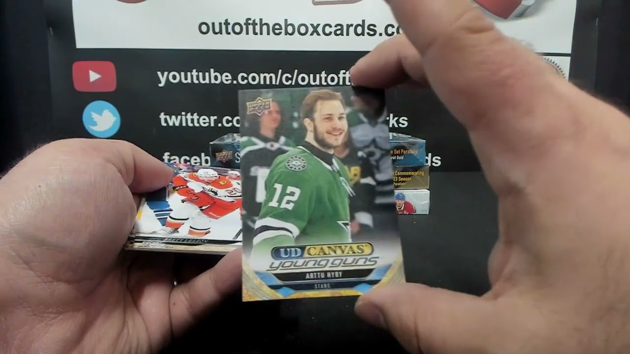 Out Of The Box Group Break #18617- 5 Box Mixer Team Random