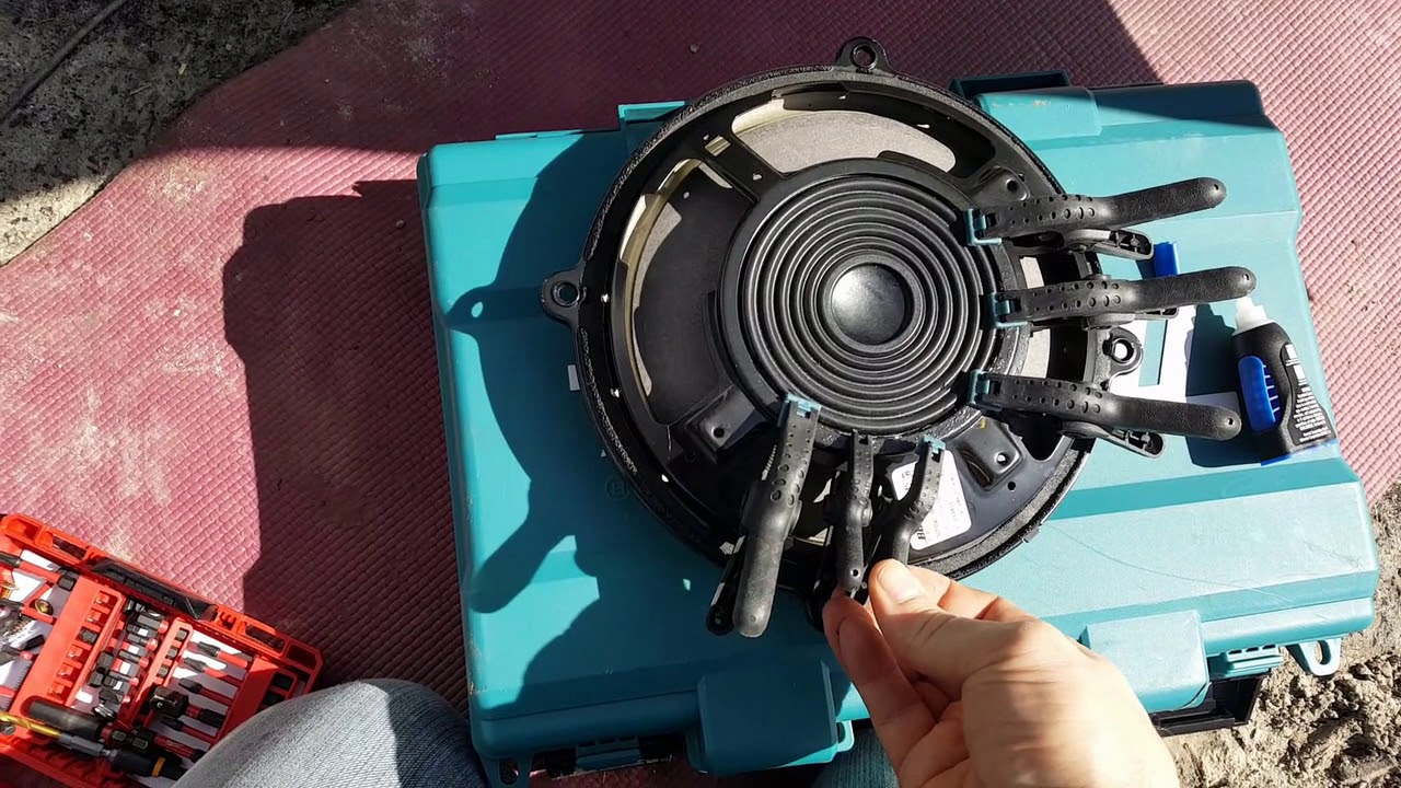 Mazda 6 speaker fix