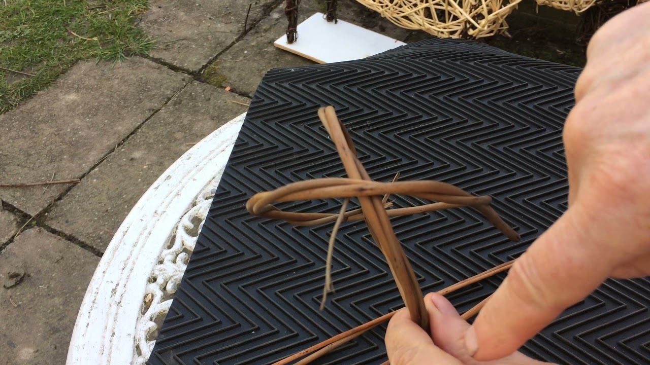 Willow weaving animal sculpture