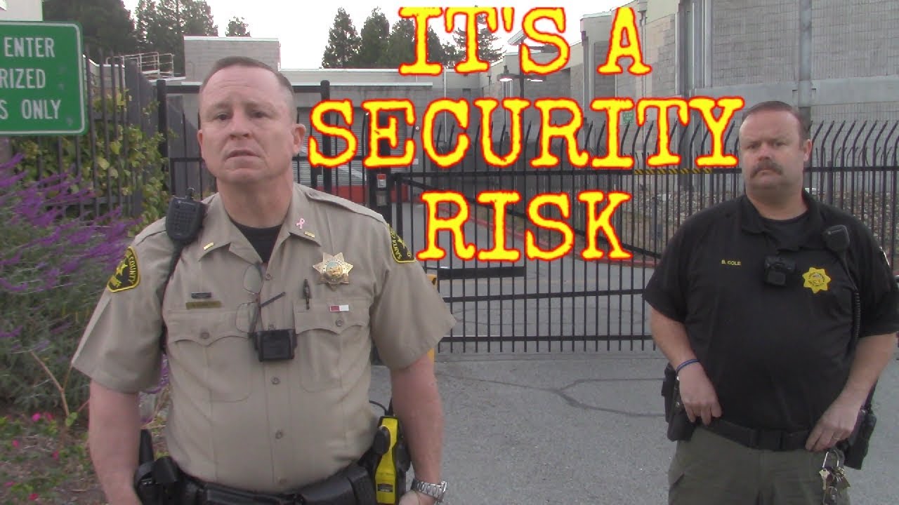 *SURROUNDED BY DEPUTIES REAL QUICK* RIGHT TO REMAIN SILENT (Santa Cruz, Ca)