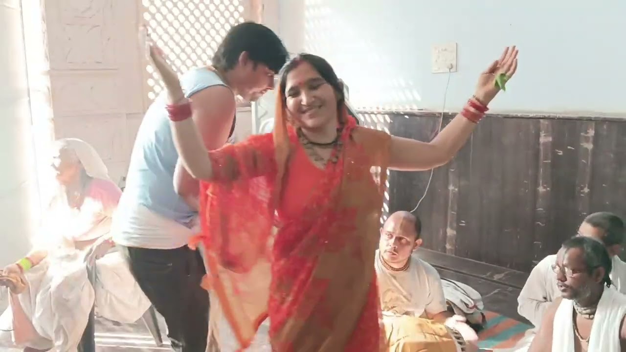 hare Krishna #hare Krishna #Krishna #Krishna# hare# hare# bhakti# kirtan #vindhavan #bhaktisongs