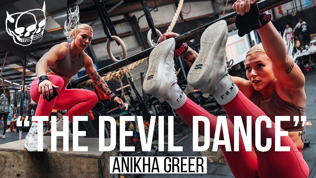 Anikha Greer does 