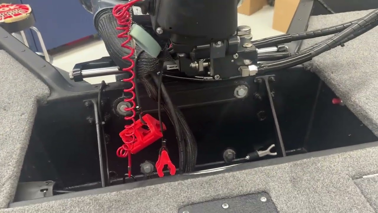 A look at Tiller Assist Steering @ Dan's Southside Marine