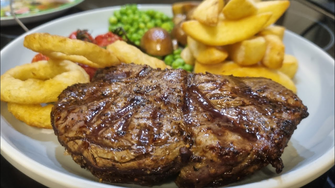 Steves Birthday Meal #homecooked #steak #chips