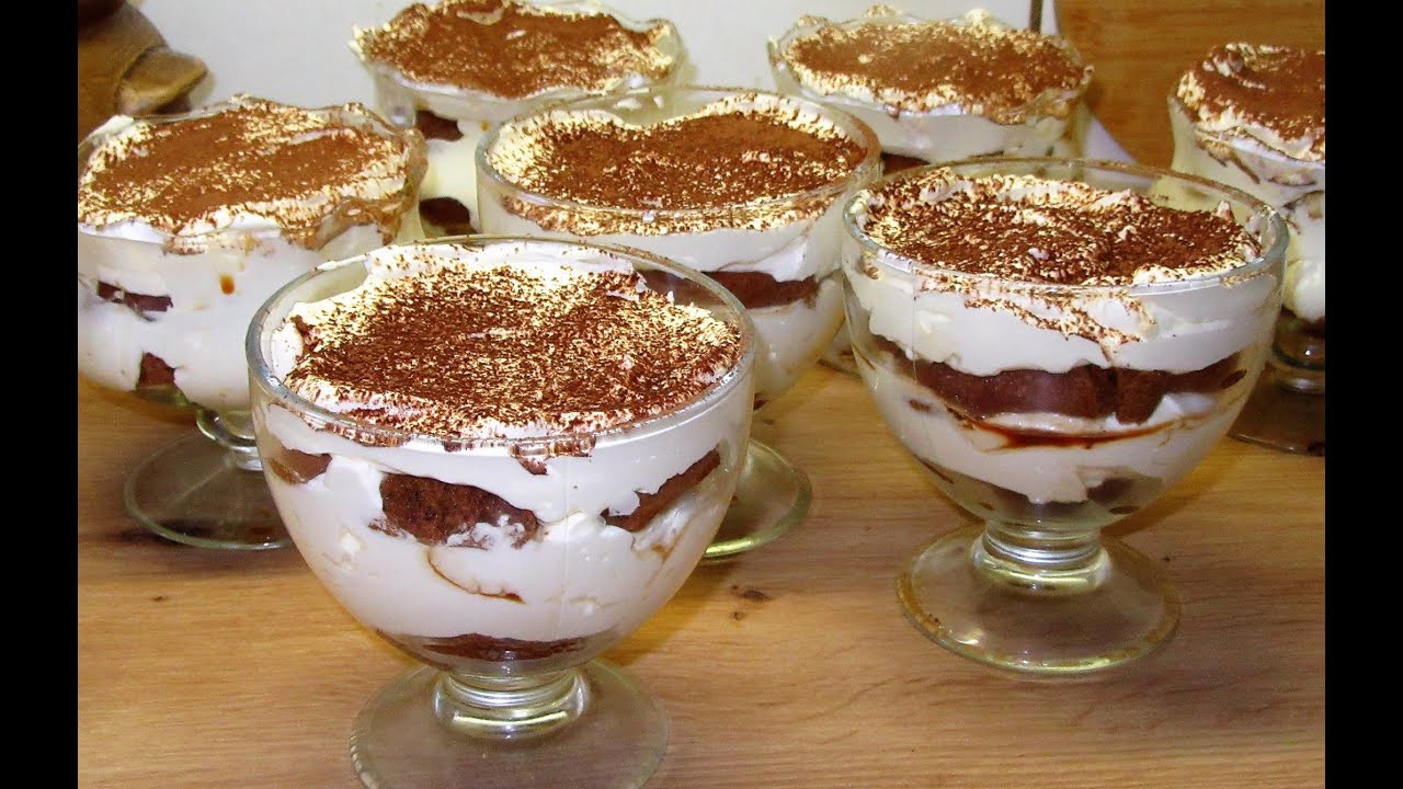 Kremowy deser Tiramisu w pucharkach 🍨🍨🍨