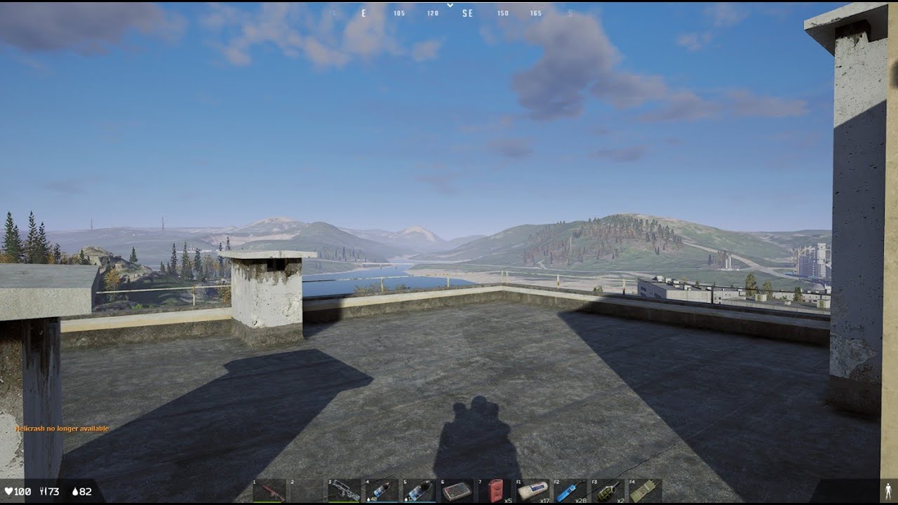 Deadside: I found 2 scopes on this roof (the best spawnspot)! 1 ELCN and 1 COD. 