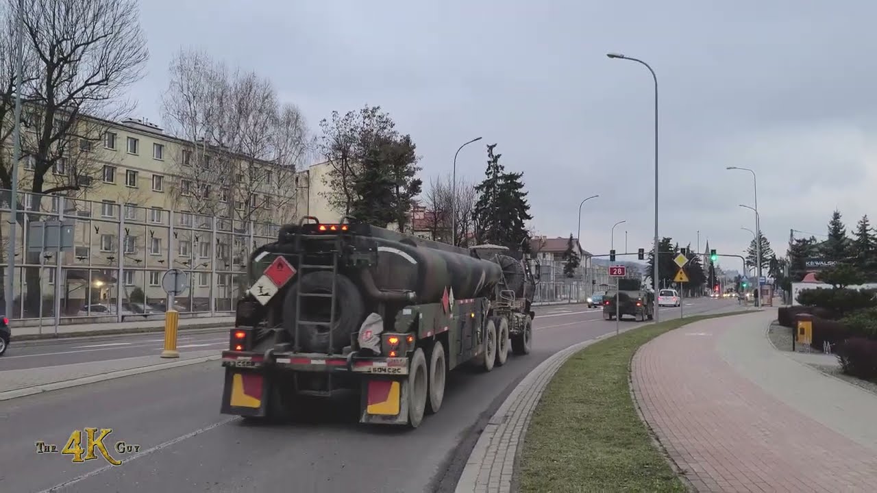 Przemysl: Convoy of United States Army trucks spotted at Polish border town 4-2-2022