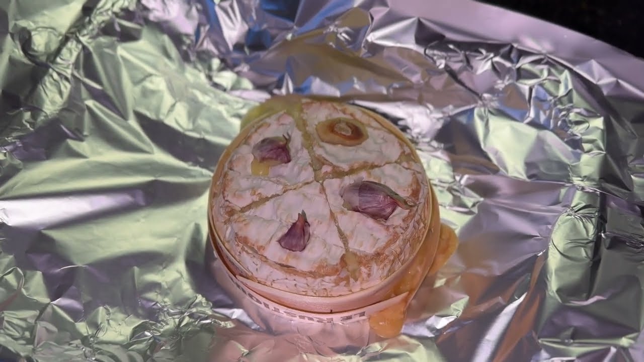 Baked Camembert 🧀 How to make it perfect every time